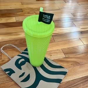Starbucks Halloween 2022 Glow-in-the Dark Venti Tumbler. NWT.